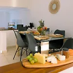 Holiday home Kymo Fig Tree Bay House *