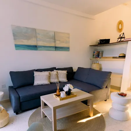 Kymo Fig Tree Bay House