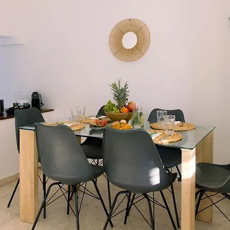 Kymo Fig Tree Bay House Protaras