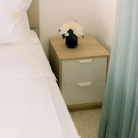 Kymo Fig Tree Bay House Protaras
